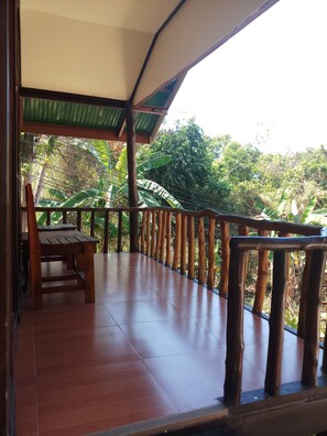 Bungalow Double Air Con | Teras/patio