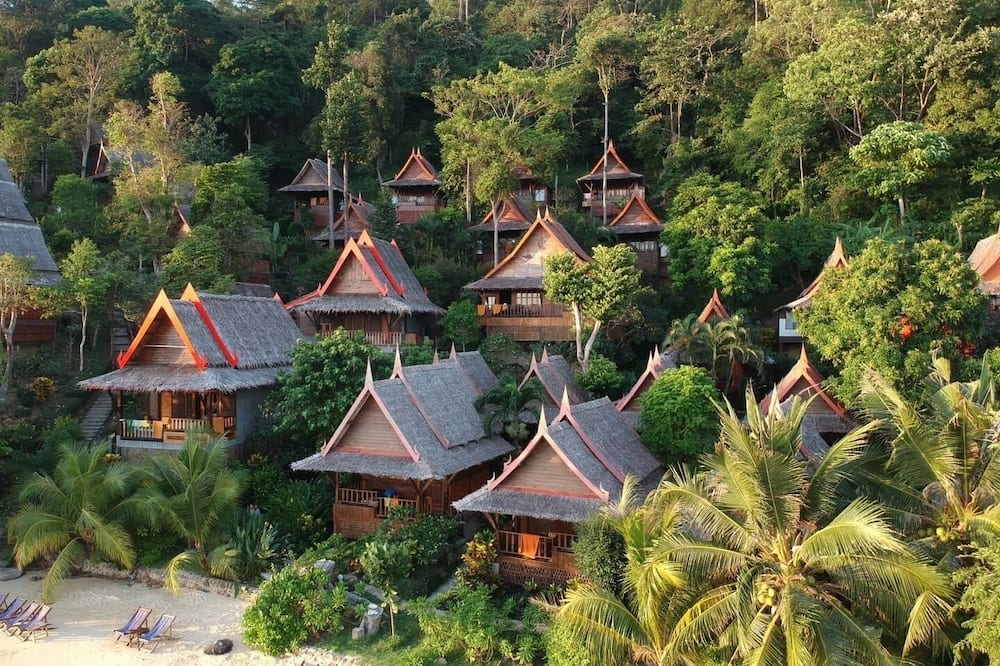 Phi Phi Relax Beach Resort