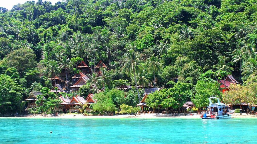 Phi Phi Relax Beach Resort