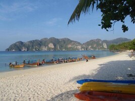 สถานที่น่าสนใจ