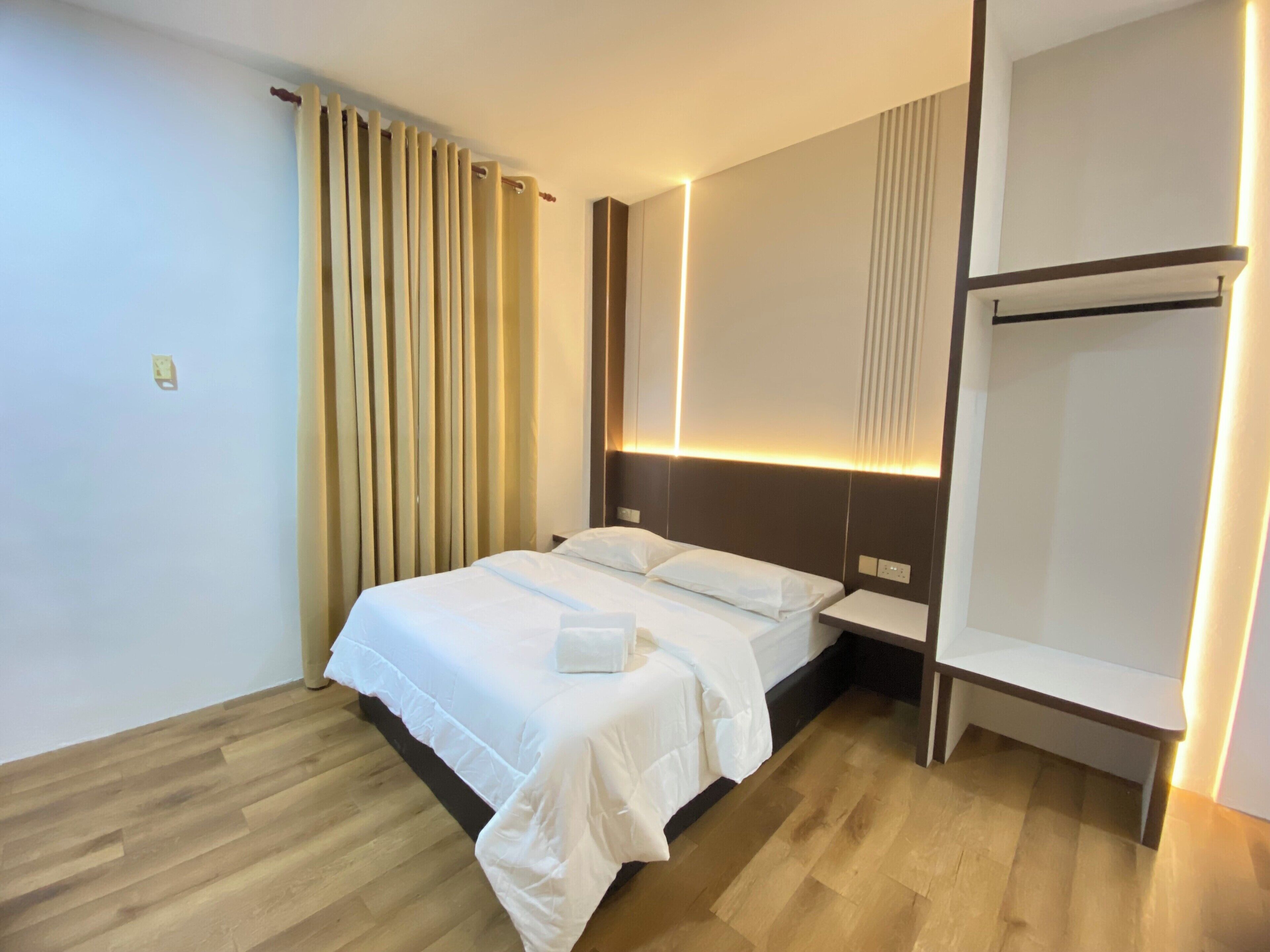 Executive Suite | Free WiFi