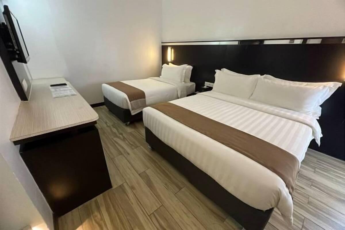 In-room safe, desk, soundproofing, iron/ironing board (on request)
