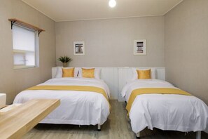 Chambre Triple | Fer et planche à repasser, Wi-Fi gratuit