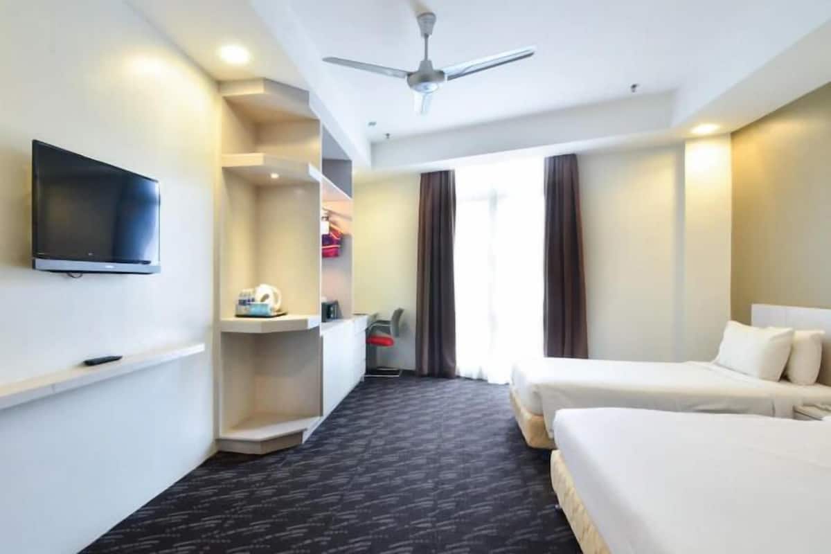 Premium bedding, free WiFi, bed sheets