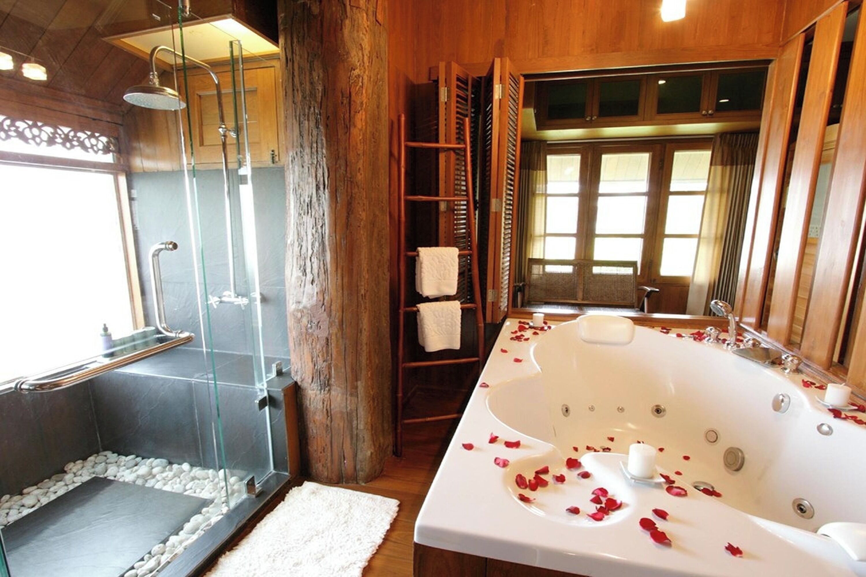 free toiletries, hair dryer, bathrobes, slippers