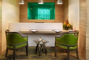 Reception - Hycinth Hotels (Thiruvananthapuram)