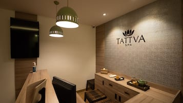 Couples treatment room(s), steam room, body treatments, aromatherapy