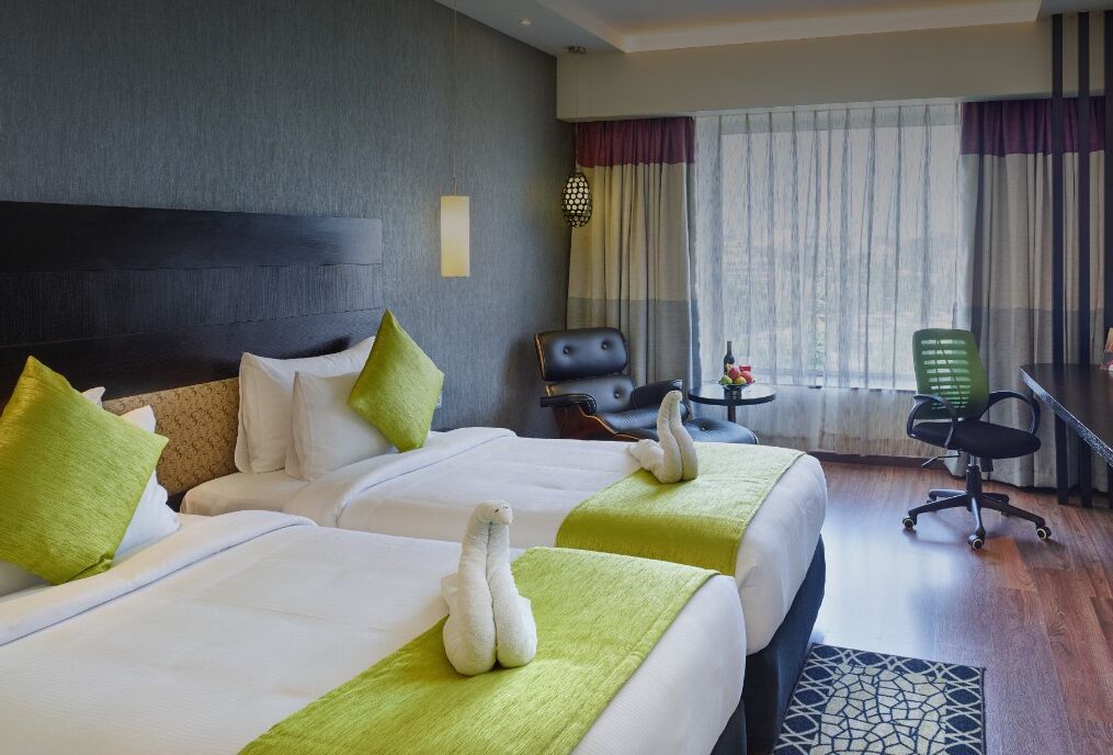 club room | 1 bedroom, minibar, in-room safe, desk