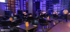 Breakfast, lunch, dinner and brunch served - Hycinth Hotels (Thiruvananthapuram)
