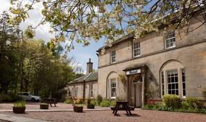 Property grounds - Bankton House Hotel (Livingston)