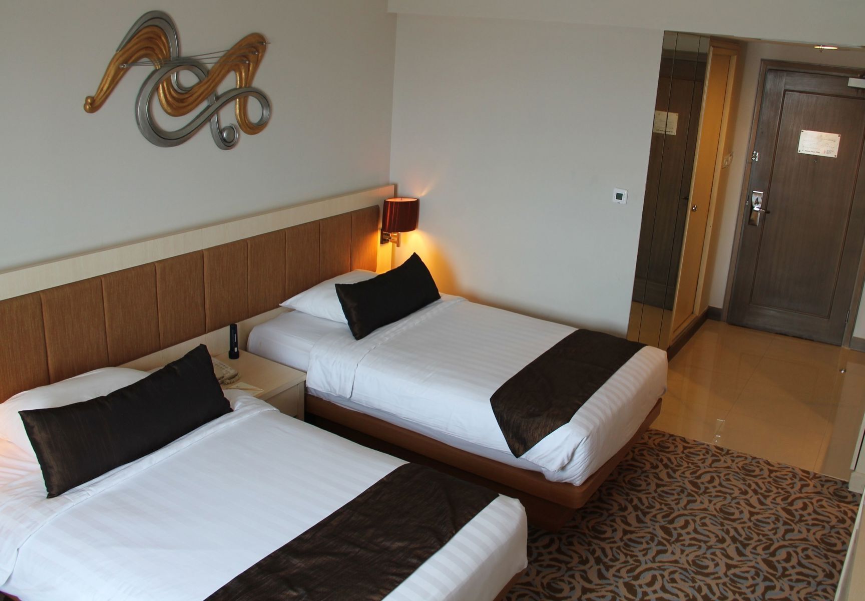 In-room safe, desk, laptop workspace, blackout curtains