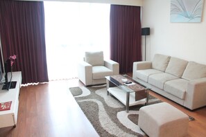 Departamento Deluxe, 3 habitaciones (Suite) | Vista desde la habitación