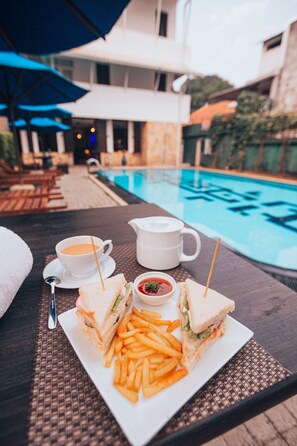 Winery - St. Lachlan Hotel & Suites (Negombo)