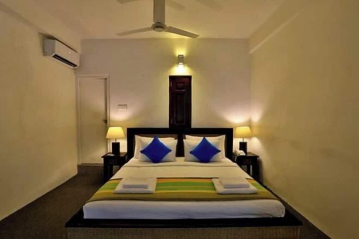 1 bedroom, premium bedding, minibar, in-room safe