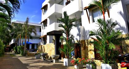 St. Lachlan Hotel & Suites