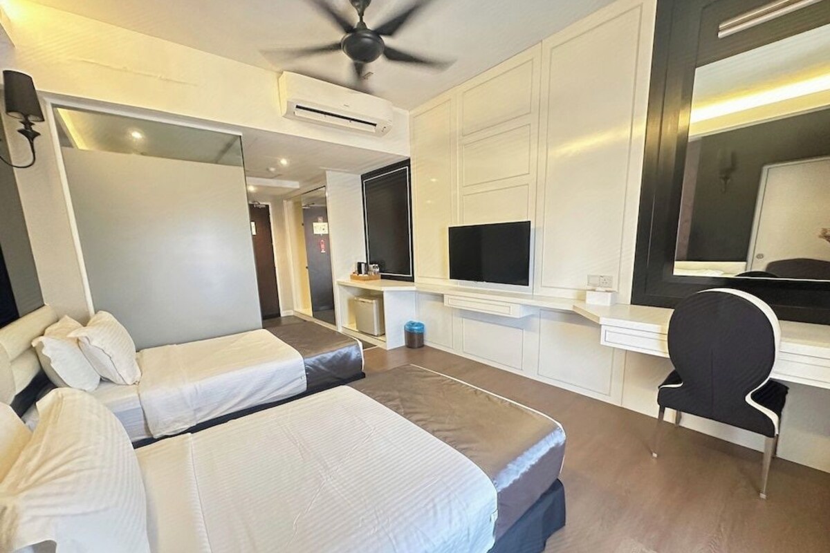 Superior Twin Suite