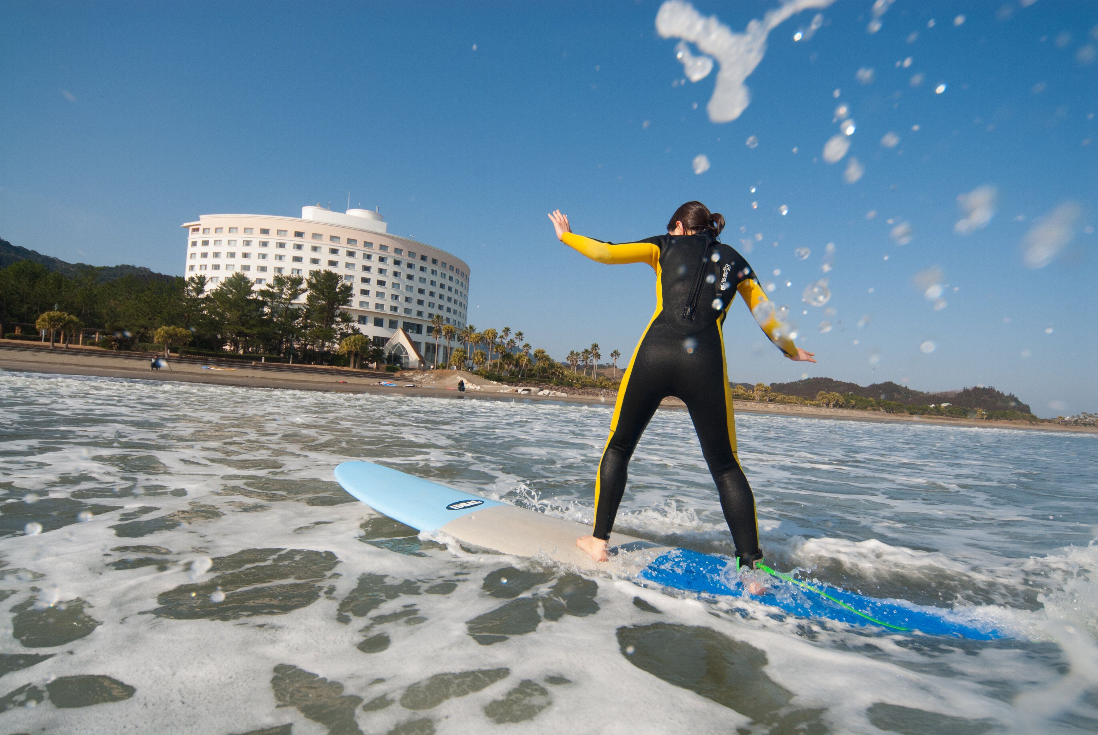 surfing/boogie boarding