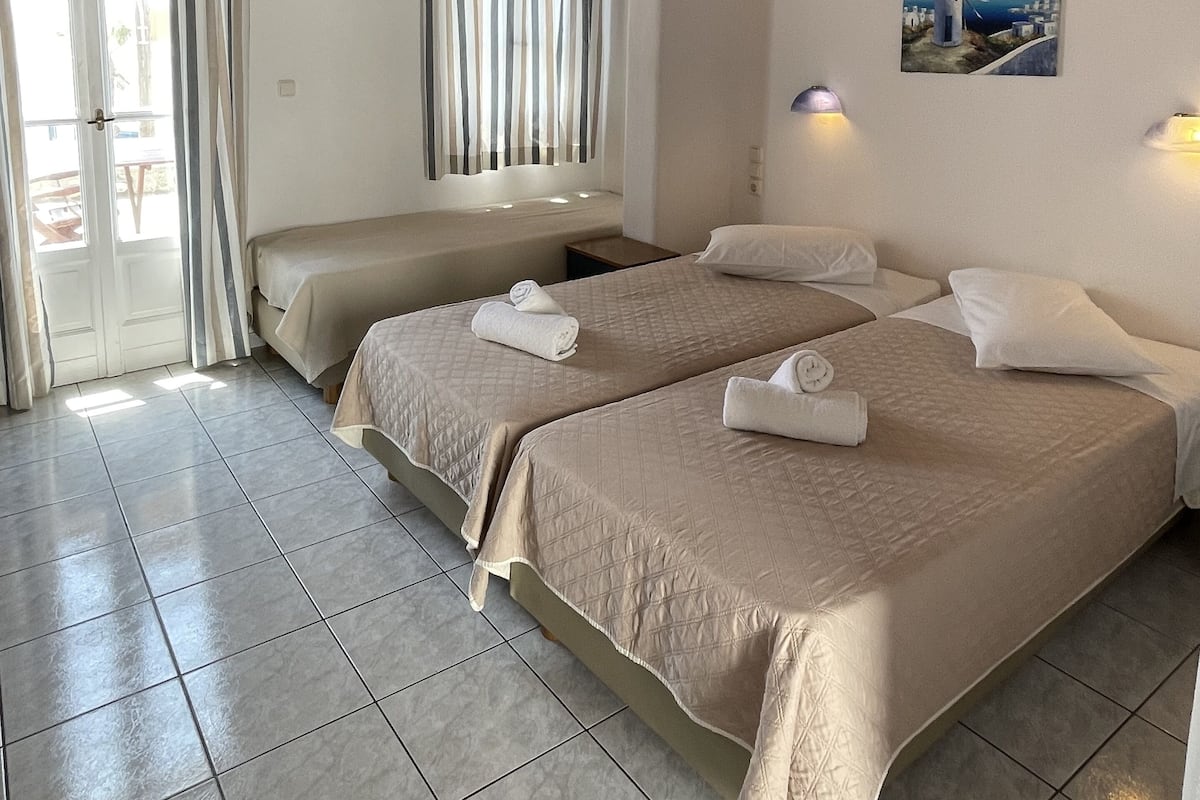 Triple Room, Sea View | Premium bedding, memory foam beds, in-room safe, blackout drapes
