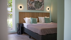 Superior Studio, 1 King Bed with Sofa bed