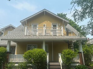 Queen Room With Balcony | Balcony