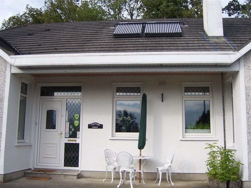 Photo - Launard House