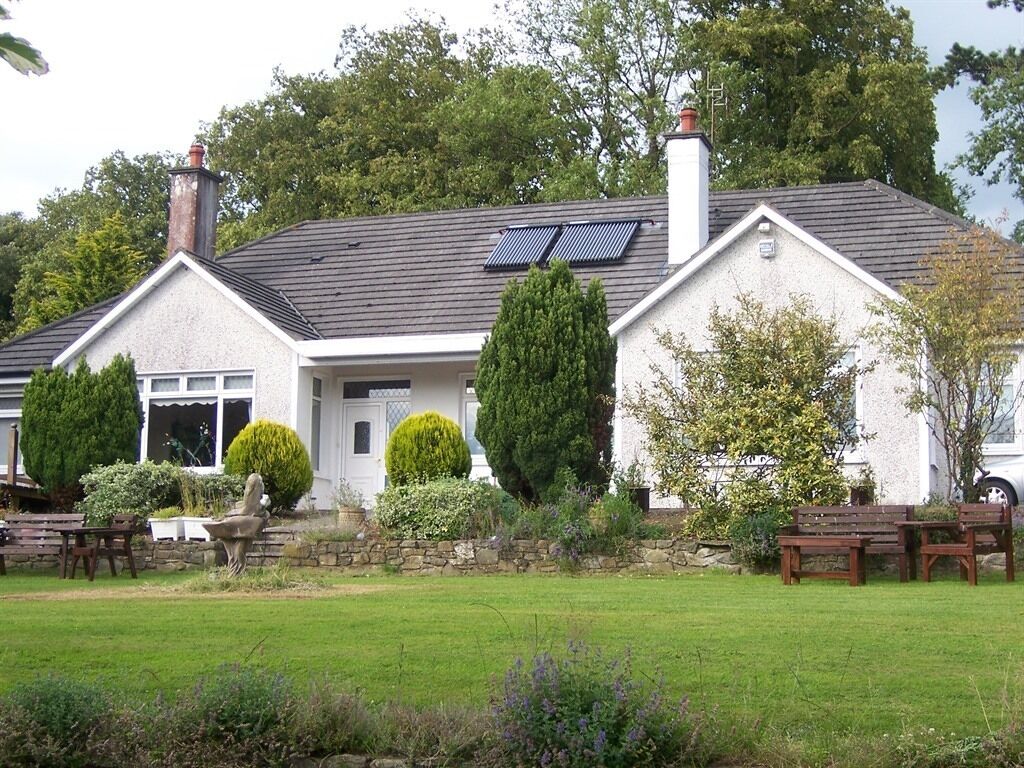 Photo - Launard House