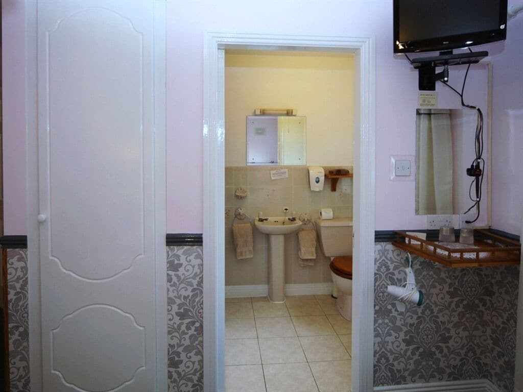 Foto - Launard House