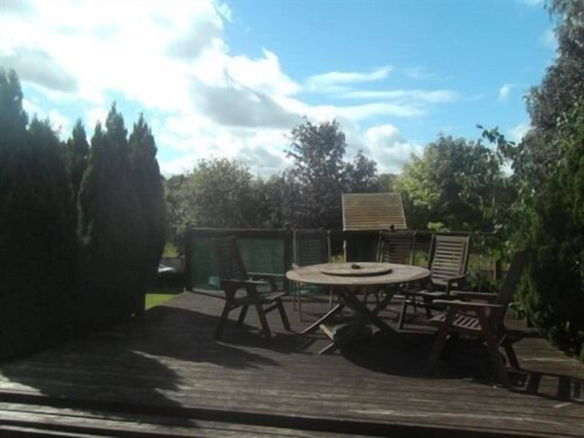 Photo - Launard House