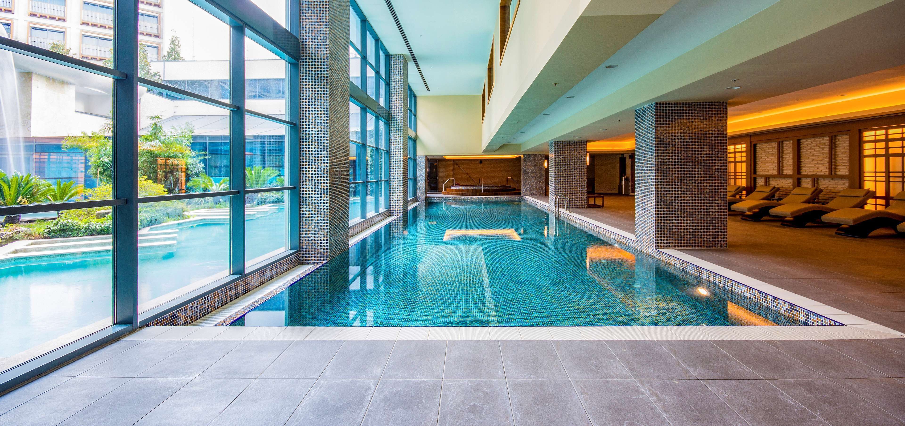 3 indoor pools, outdoor pool