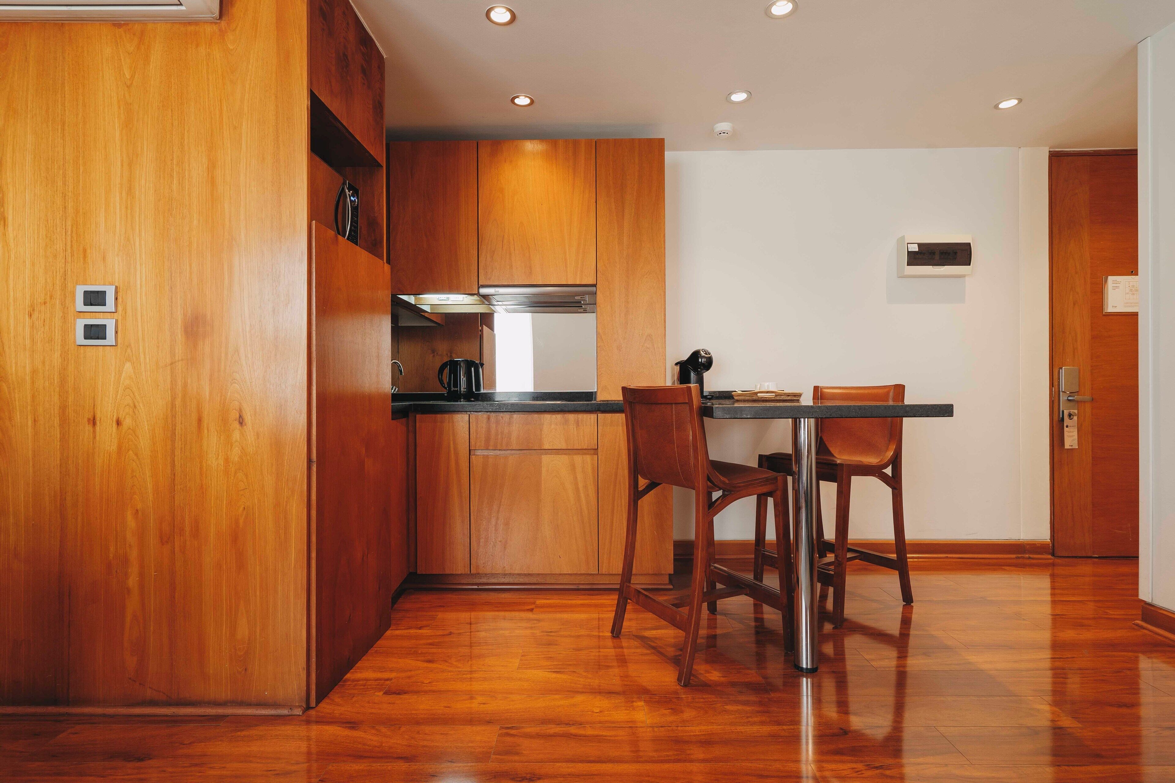 superior apartment, 1 bedroom | private kitchen | microwave, stovetop, coffee/tea maker, electric kettle