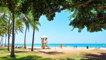 Beach nearby, white sand, sun loungers, beach umbrellas