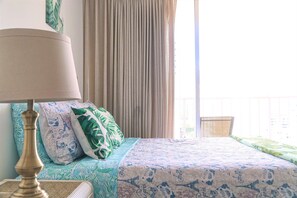 Standard Studio, 1 Queen Bed with Sofa bed, Kitchen (F16A10) | Premium bedding, individually decorated, individually furnished, desk - Tropical Studios at Marine Surf Waikiki (Honolulu)