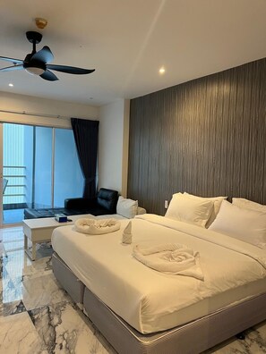 Studio standard No View | Gebar bulu kapas, peti besi dalam bilik, dihias secara berasingan 