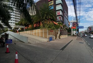ทางเข้าที่พัก