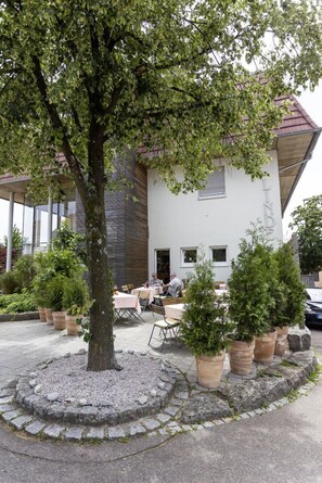 Terrace/patio - Hotel & Restaurant die Linde (Wangen)