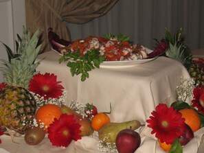 Desayuno buffet todos los días (con cargo) 