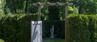 Genelle House B&B Guest House