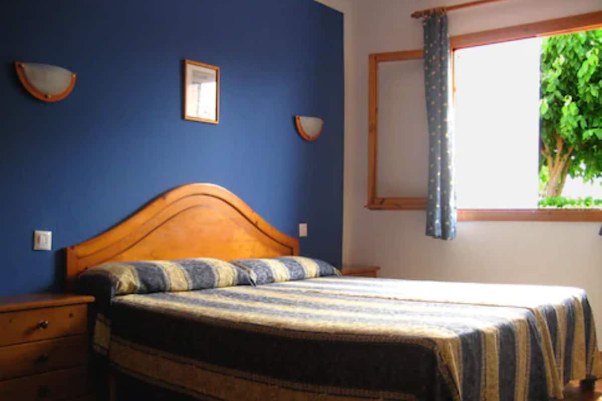 1 habitación, caja de seguridad en la habitación y cunas gratuitas