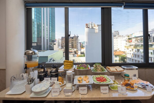 Desayuno completo incluido todos los días
