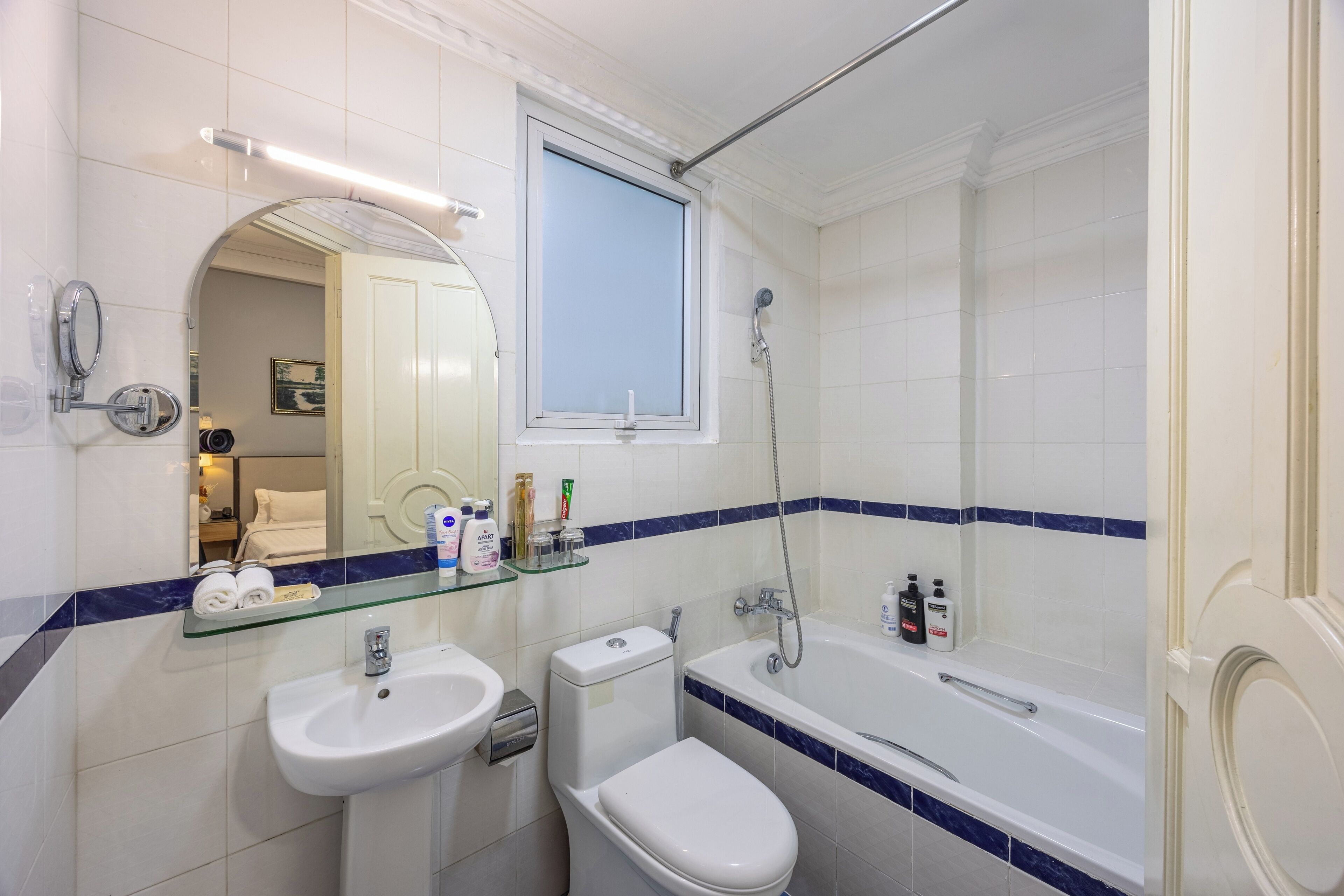 Foto - A25 Hotel - 35 Mạc Thị Bưởi