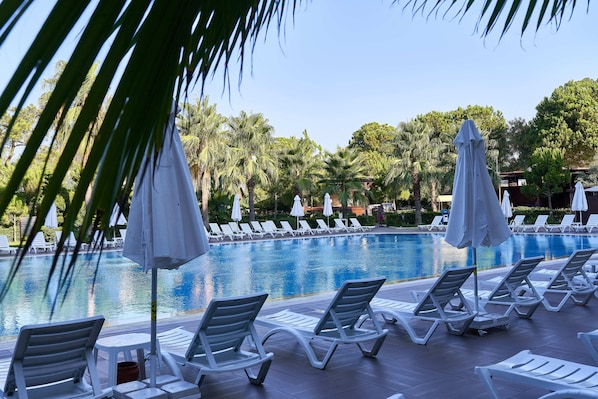 2 outdoor pools, pool umbrellas, sun loungers