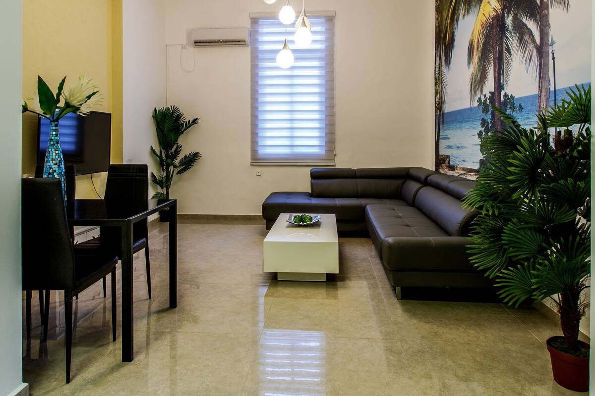 Superior-Apartment, 2 Schlafzimmer (Ha’Yarkon 41 St.) | Wohnbereich