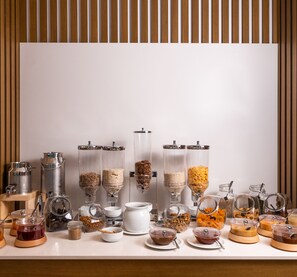 Breakfast buffet - Kos Divine Hotel and Suites (Kos)