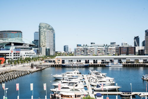 The Sebel Melbourne Docklands Hotel