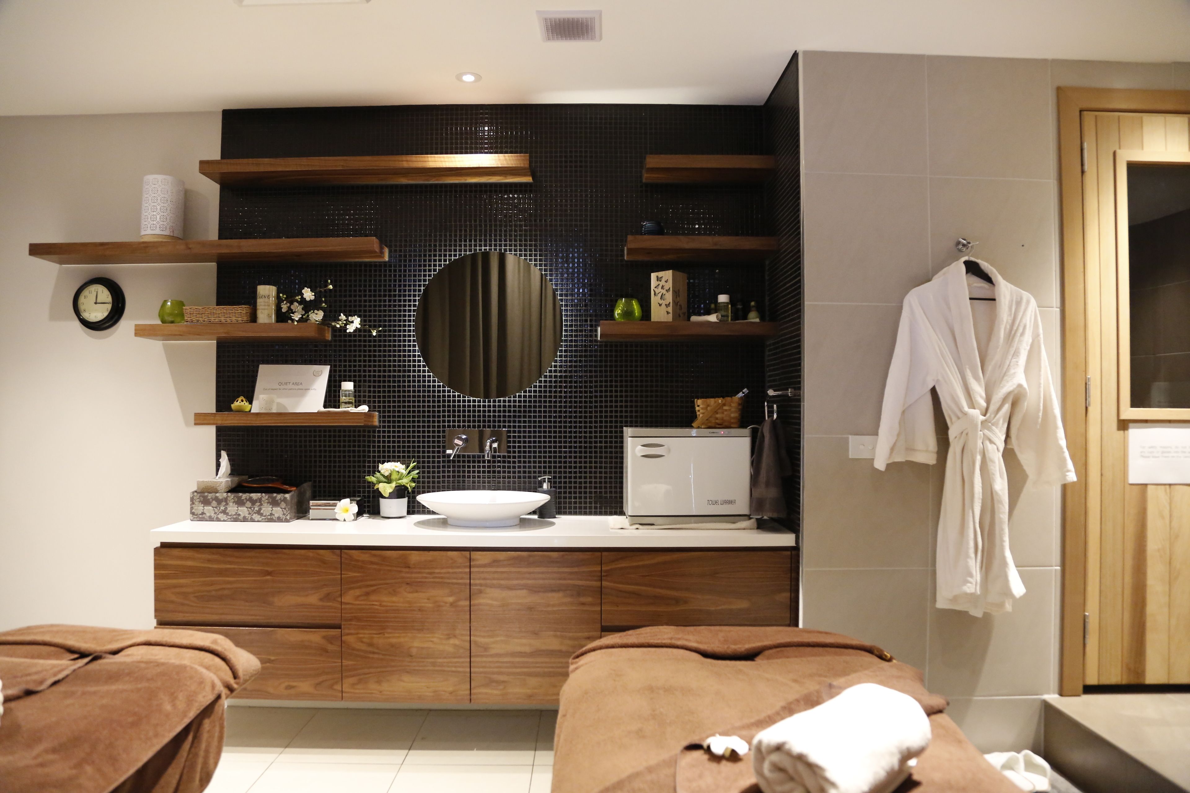 The Sebel Melbourne Docklands Hotel — image 21