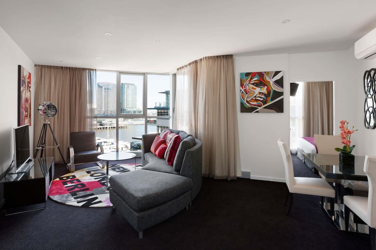 Apartment, 2 Bedrooms, Balcony | Premium bedding, Tempur-Pedic beds, desk, blackout drapes