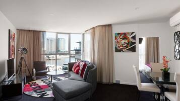 Apartment, 2 Schlafzimmer, Balkon | Hochwertige Bettwaren, Tempur-Pedic-Betten, Schreibtisch