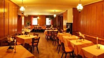 Tägliches inbegriffenes Frühstücksbuffet