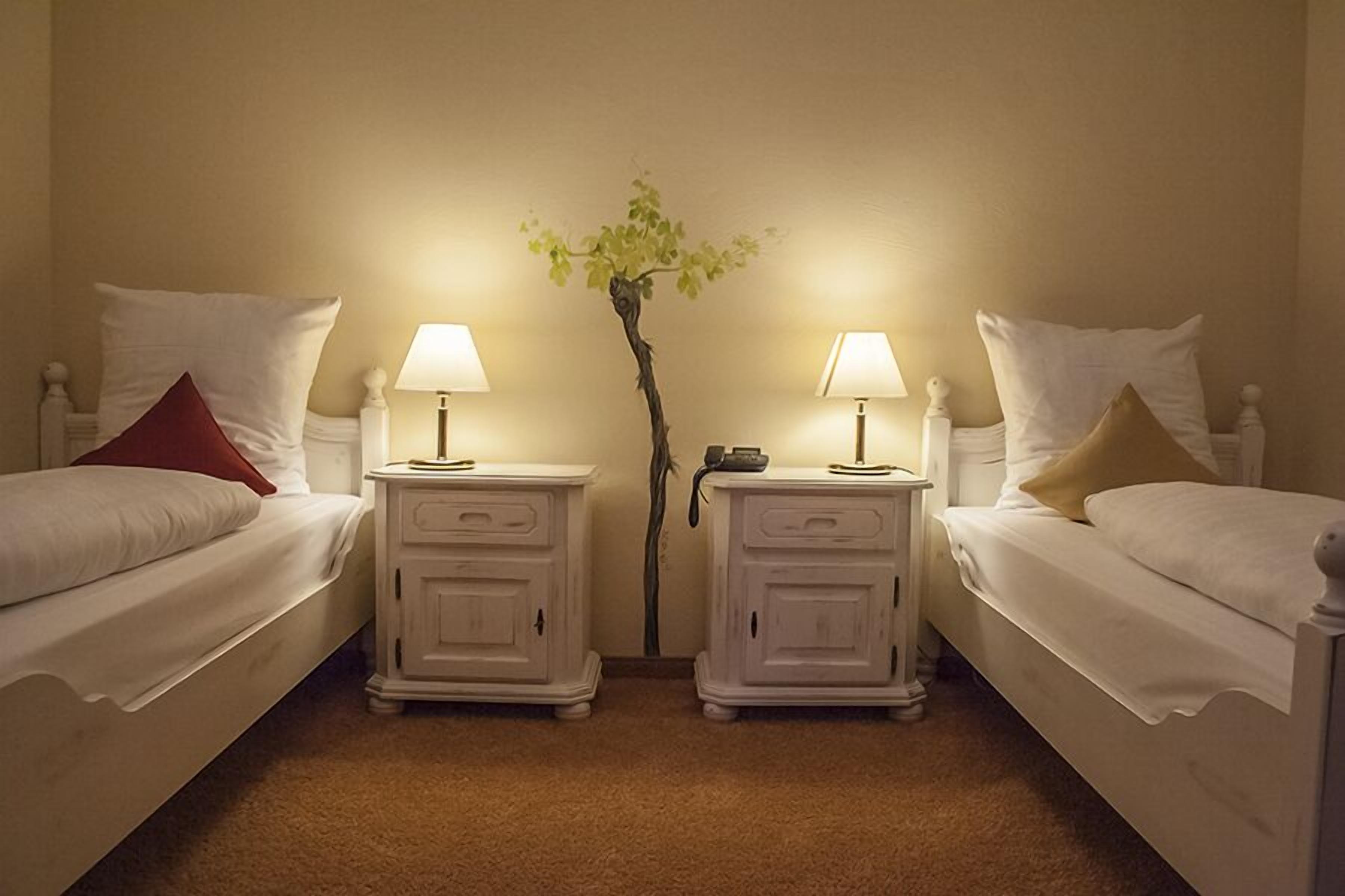 In-room safe, desk, soundproofing, cots/infant beds