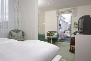 Barnesenger (inkludert) og wi-fi (inkludert)